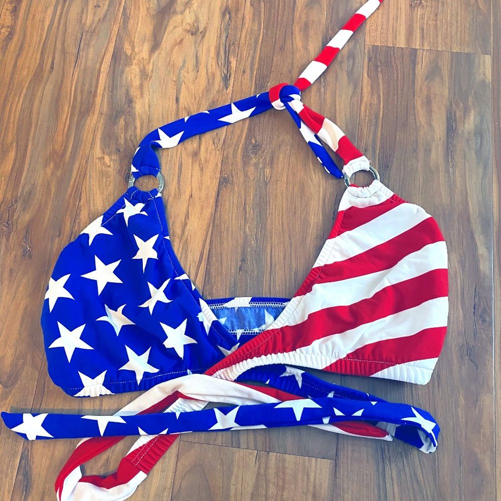 Venus Stars & Stripes Halter DD Bikini Top